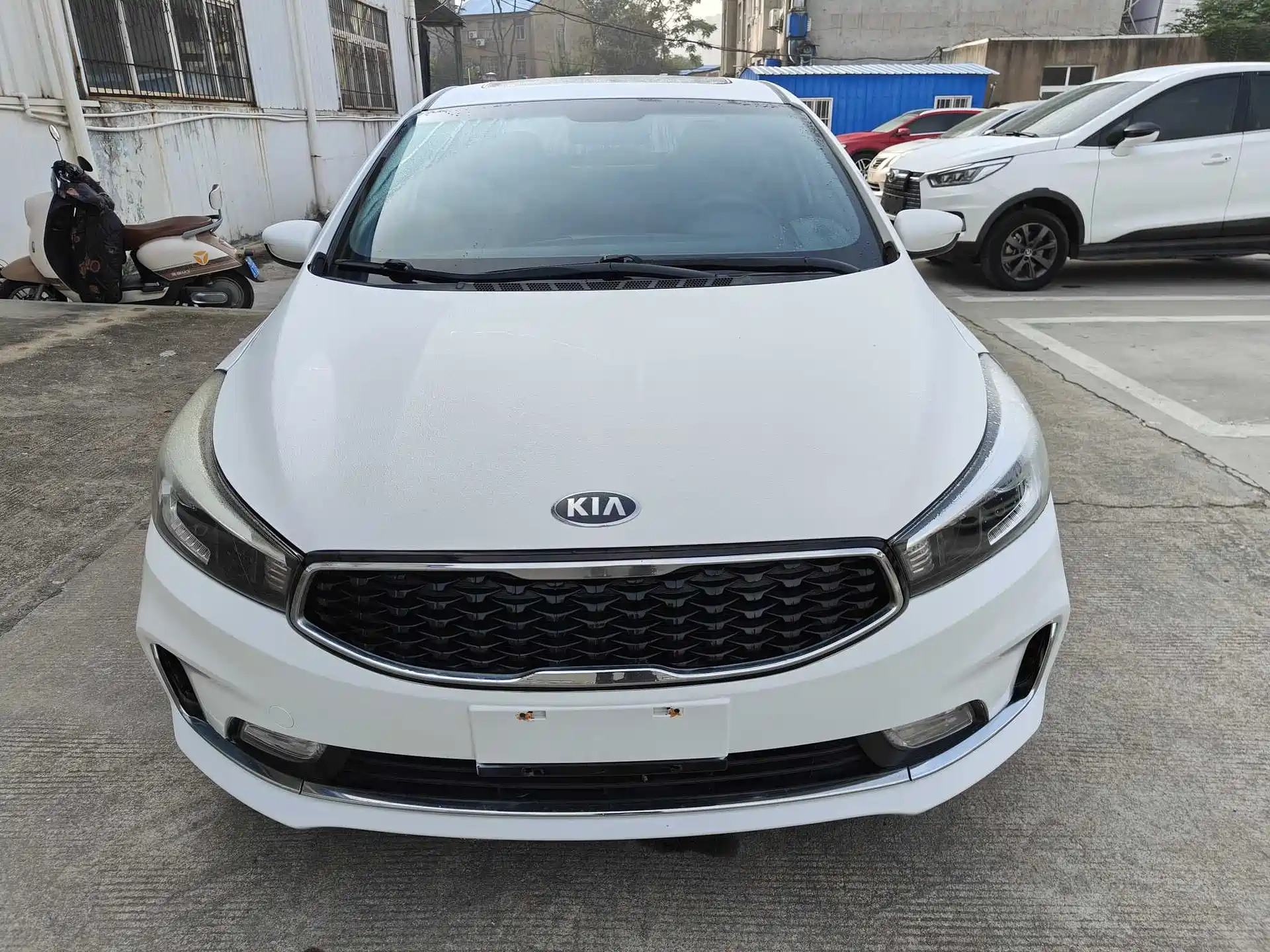 Фото 2 - Kia K3