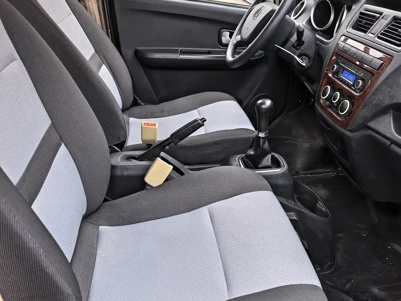 CHANGAN CHANGAN RUIXING M60