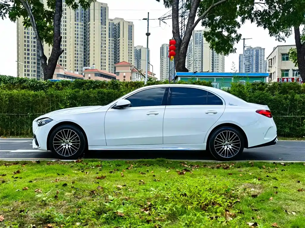 Mercedes-Benz C-Class 2022 Facelift C 260 L Sport фото 4