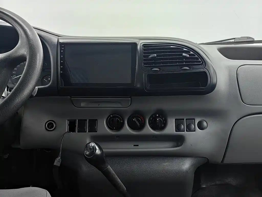 Ford Classic Transit 2013 2009 Model 2.8T Diesel Multi-purpose Short Wheelbase Medium Roof JX493ZLQ3
