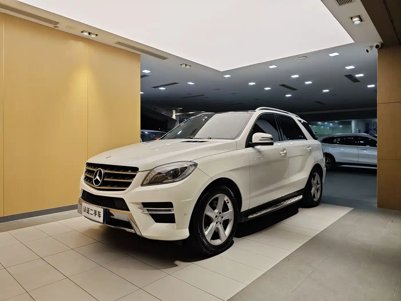Mercedes-Benz M-Class 2014 ML 400 4MATIC Dynamic
