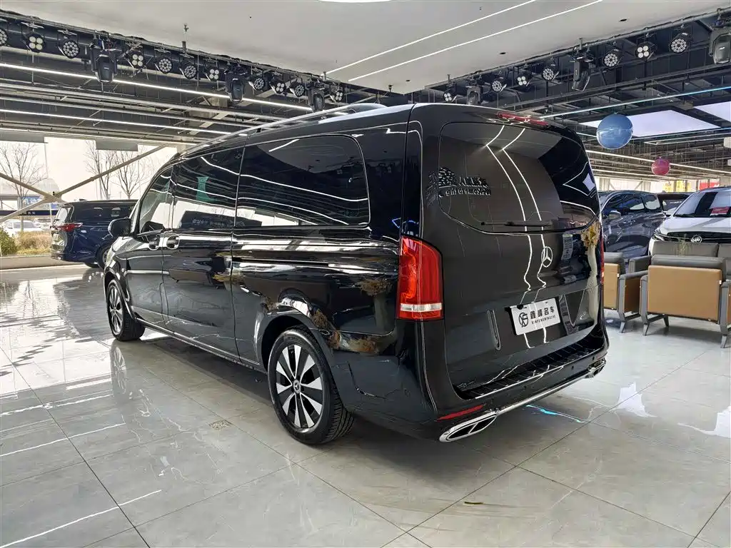 Mercedes-Benz Vito 2021 2.0T Business Edition 7-seater фото 21