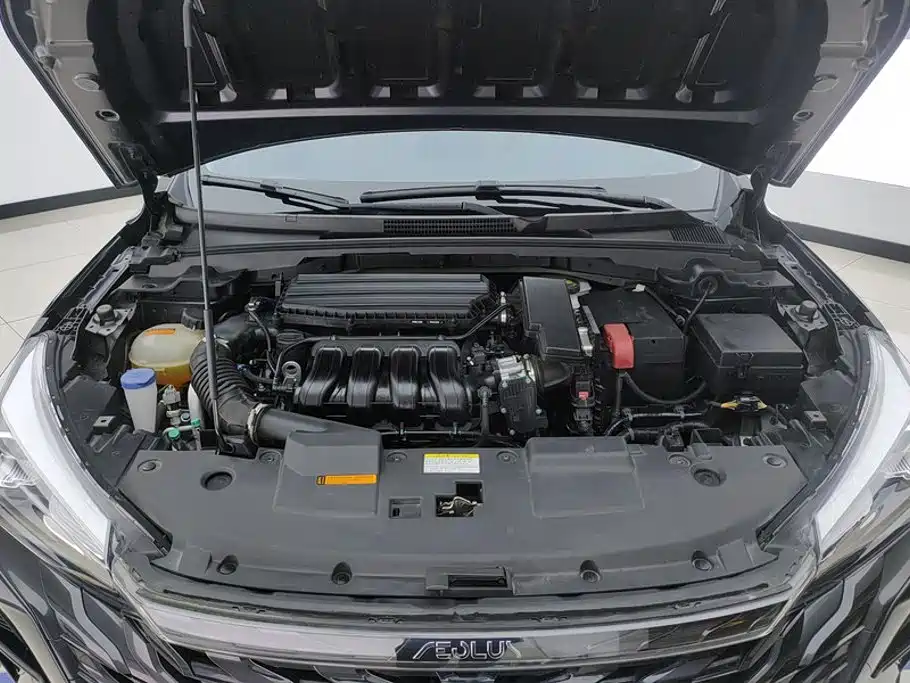 Dongfeng Aeolus Yixuan 2023 2023 1.5L Automatic Glory Edition
