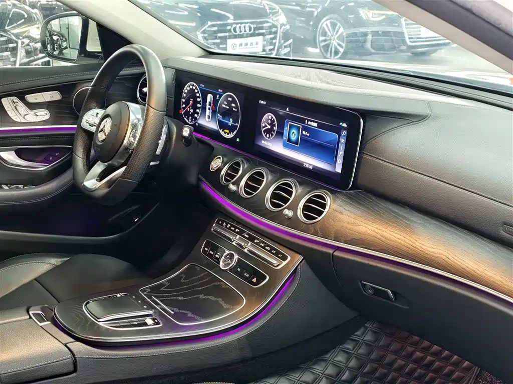 Mercedes-Benz E-Class 2019 E 300 L Sport Fashion фото 20