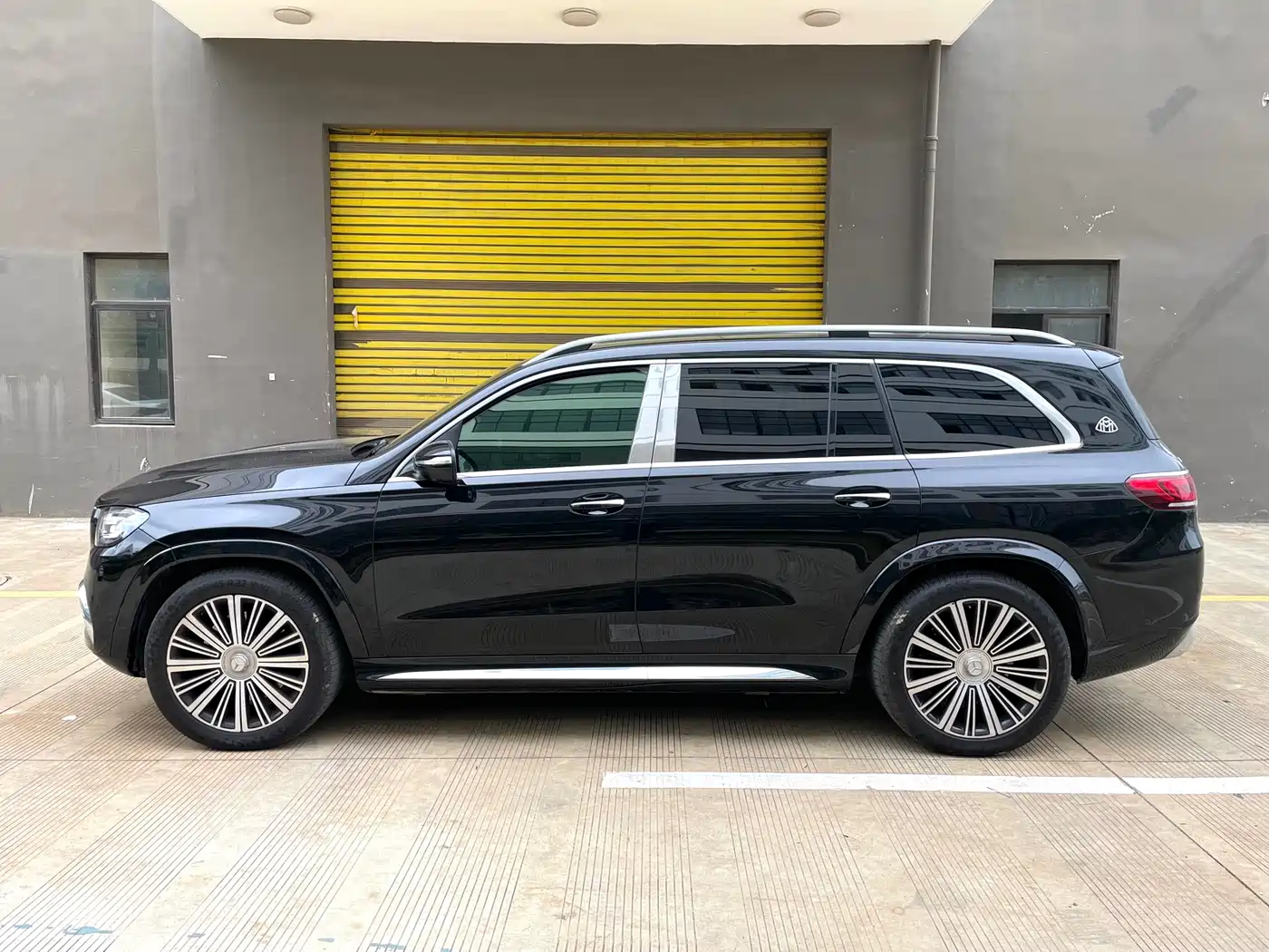 MERCEDES-BENZ MAYBACH GLS