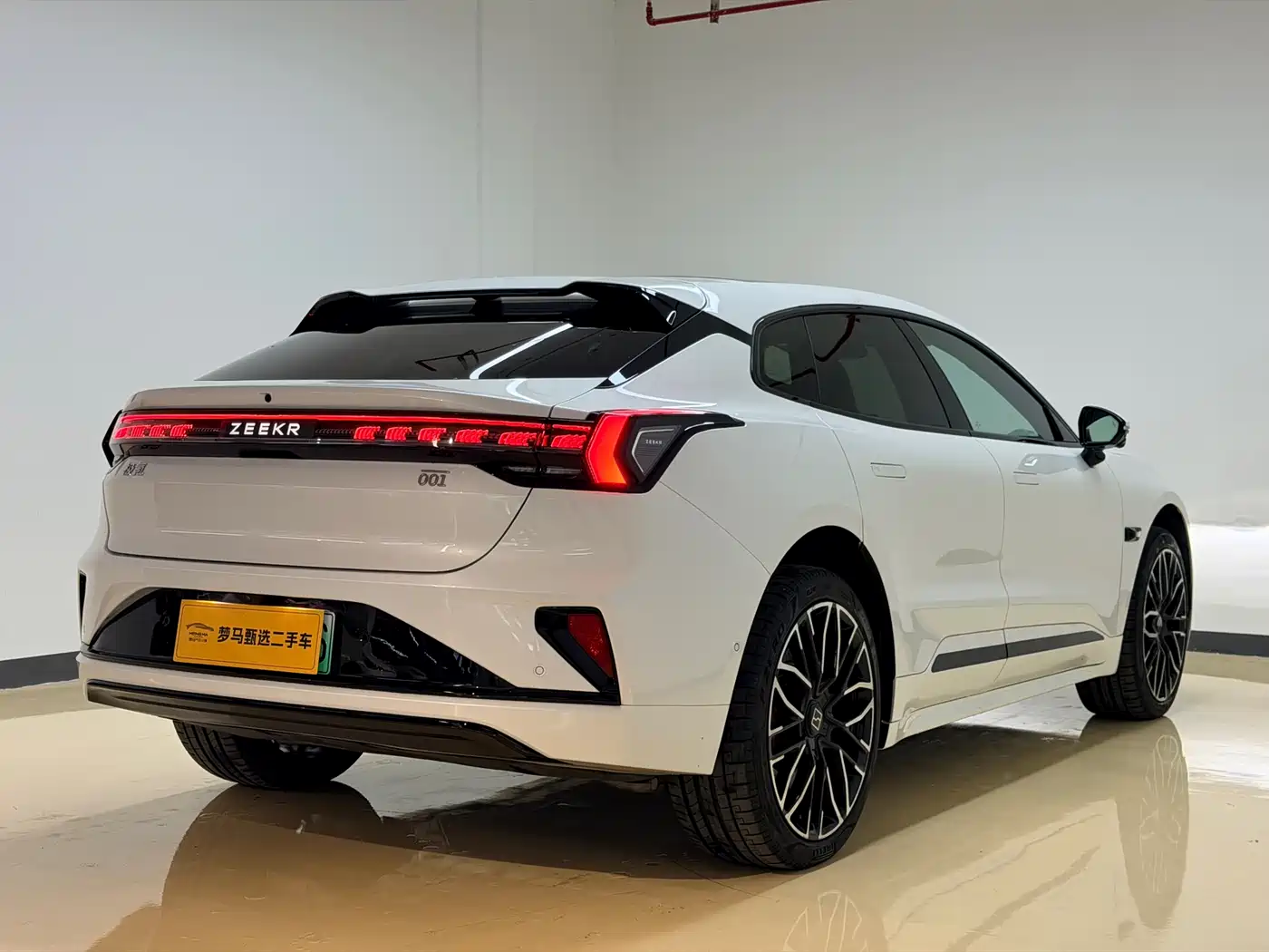 ZEEKR EXTREME KRYPTON 001