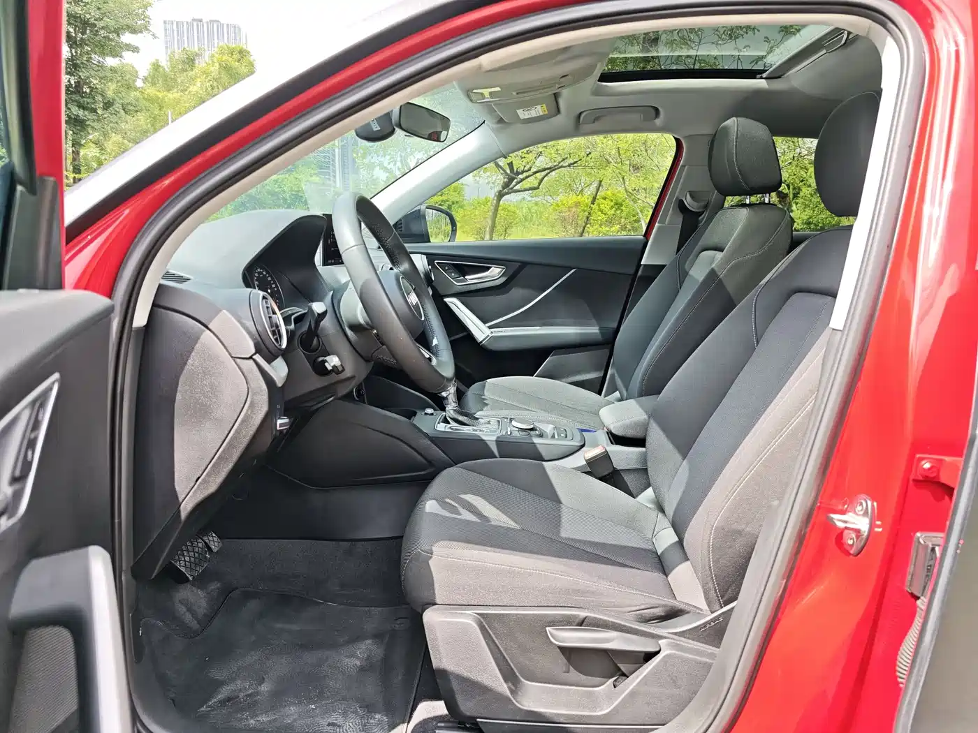 Audi Q2L 2020 35 TFSI Progressive Dynamic Model фото 4