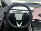 Фото 14 - Tesla Model 3