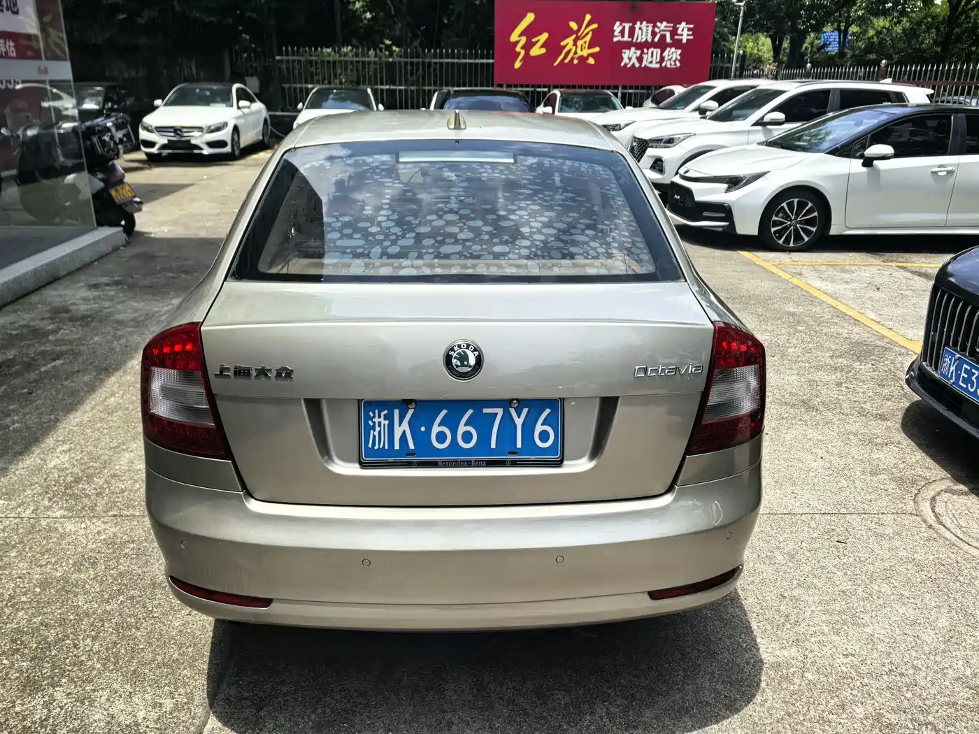 Škoda Octavia 2013 1.6L Automatic Prestige Edition фото 14