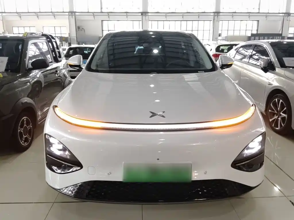 Фото 3 - XPeng G6