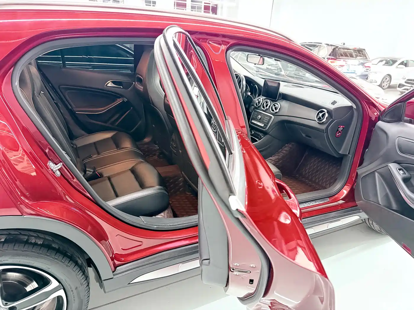 Mercedes-Benz GLA 2018 GLA 200 Fashion фото 27