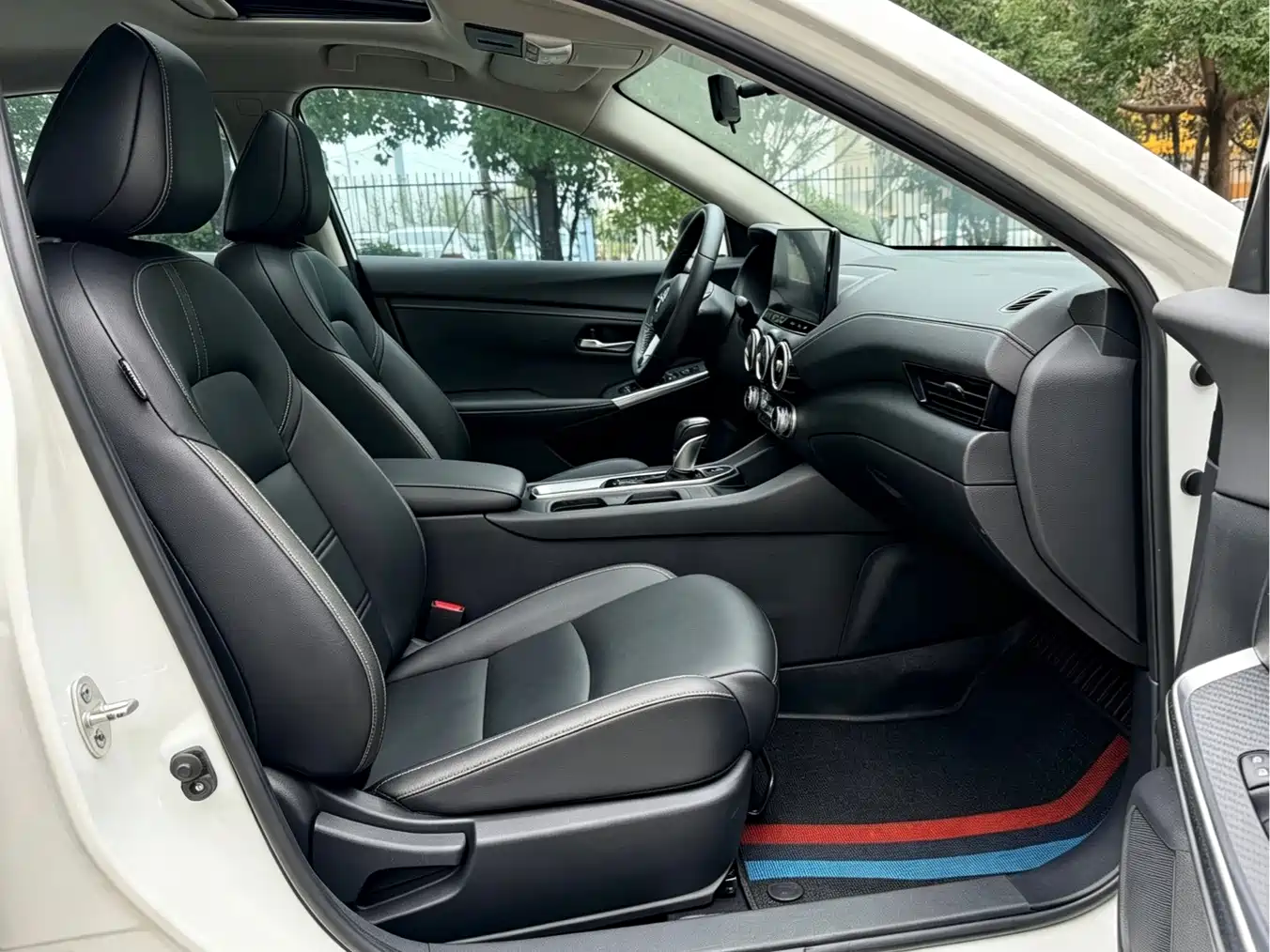 Фото 22 - Nissan Sylphy