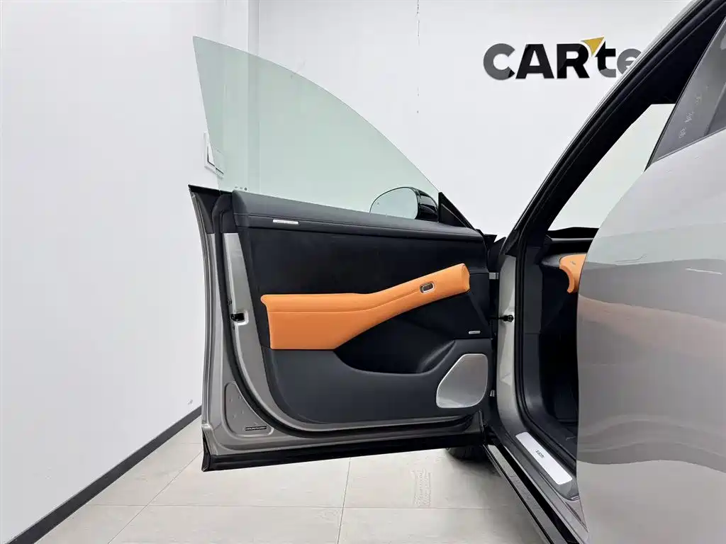 XIAOMI CAR XIAOMI YU7