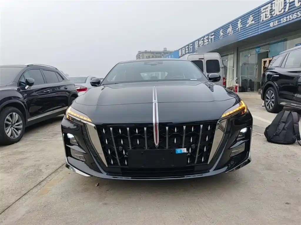 Hongqi H6 2025 Model 2.0T Fashion Edition фото 3