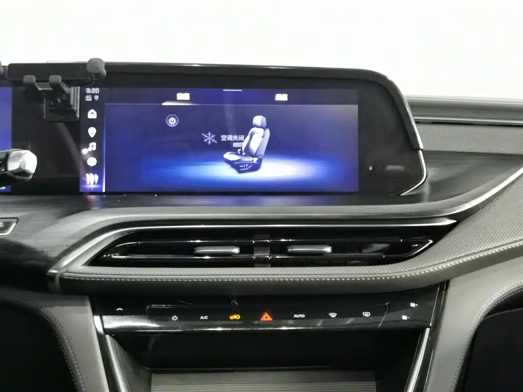 BUICK GL8 NEW ENERGY