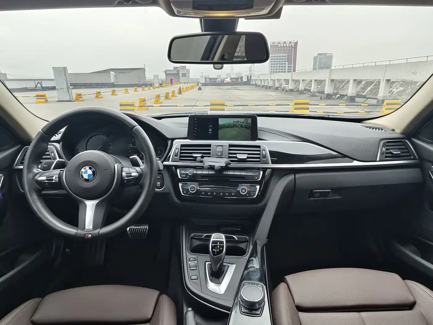 BMW 3 Series 2018 320Li Leading M Sport Package фото 13