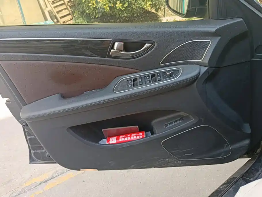 Hongqi H7 2019 2018 2.0T Elite Edition