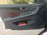 Фото 7 - Hongqi H7