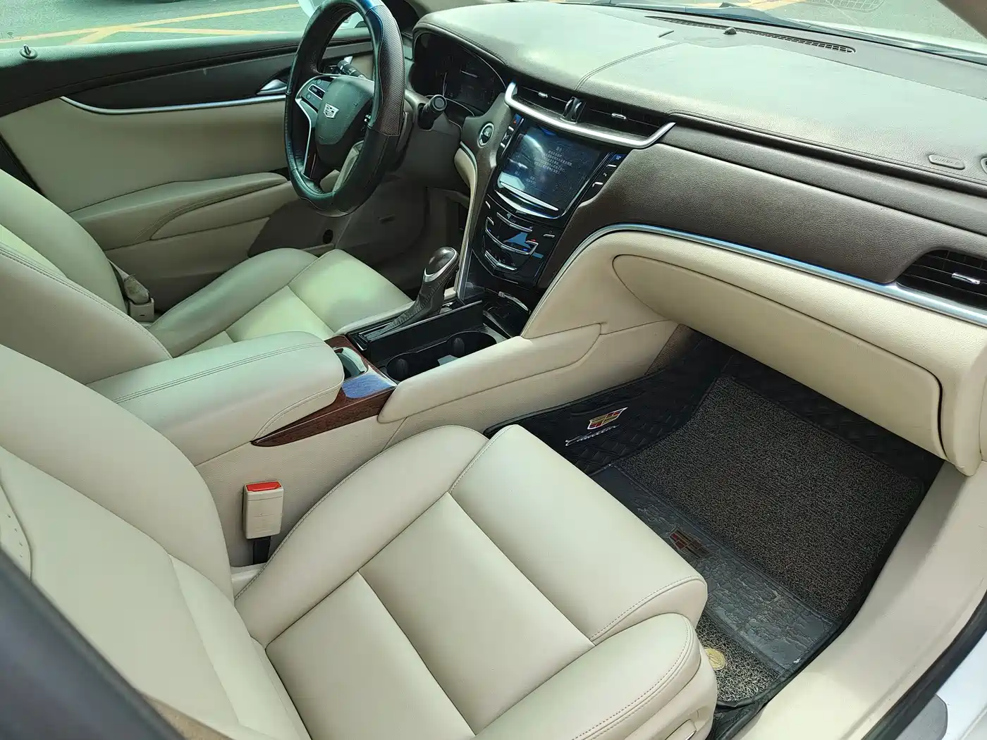 Cadillac XTS 2017 28T Technology фото 17