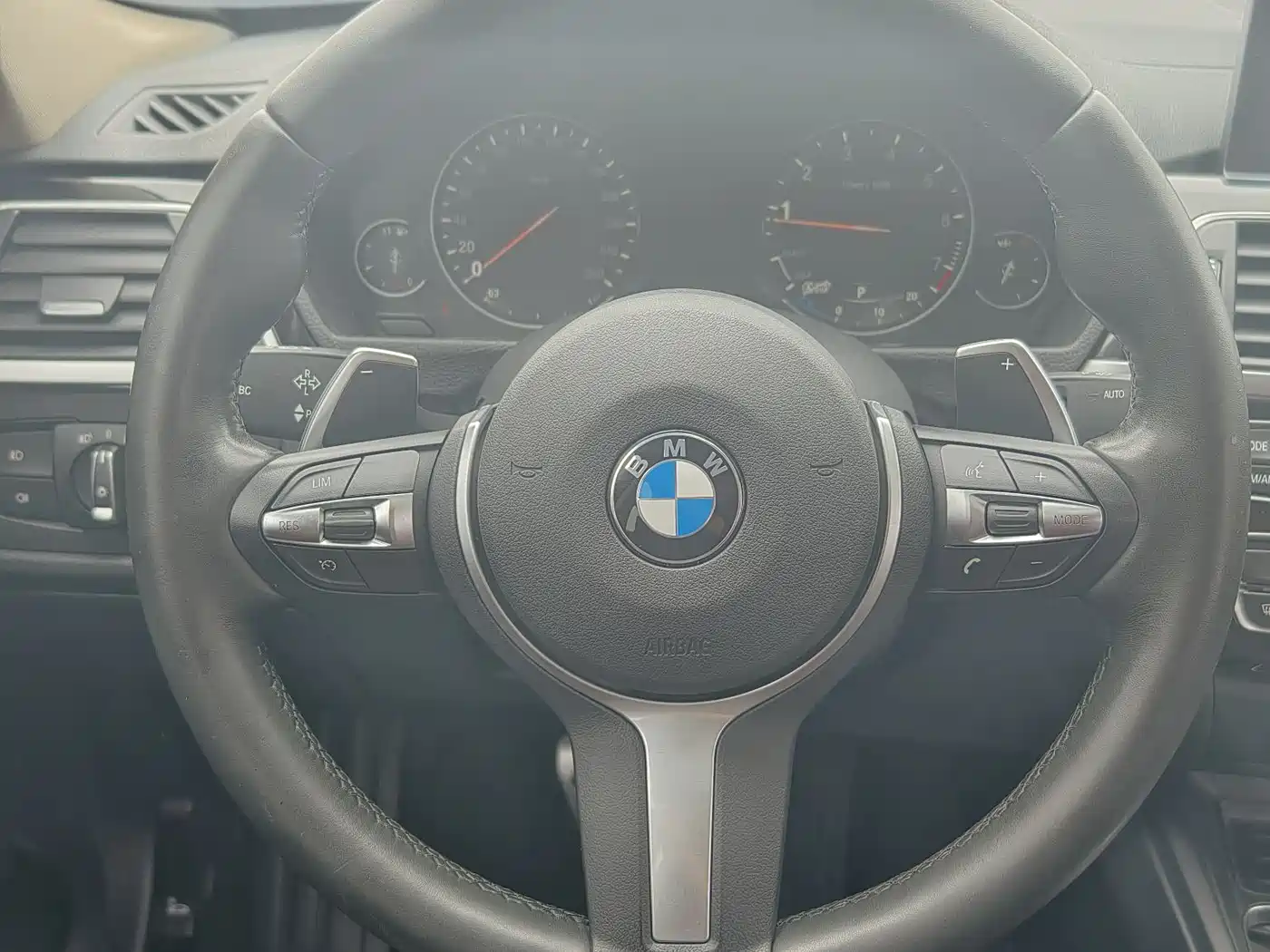 BMW 3 Series 2018 320Li Leading M Sport Package фото 15