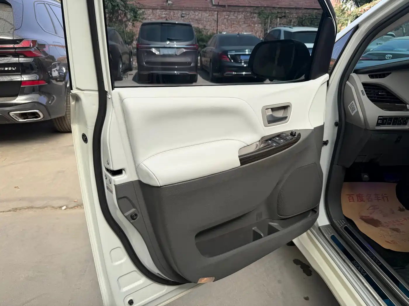 Toyota Sienna 2018 2018 Base Model