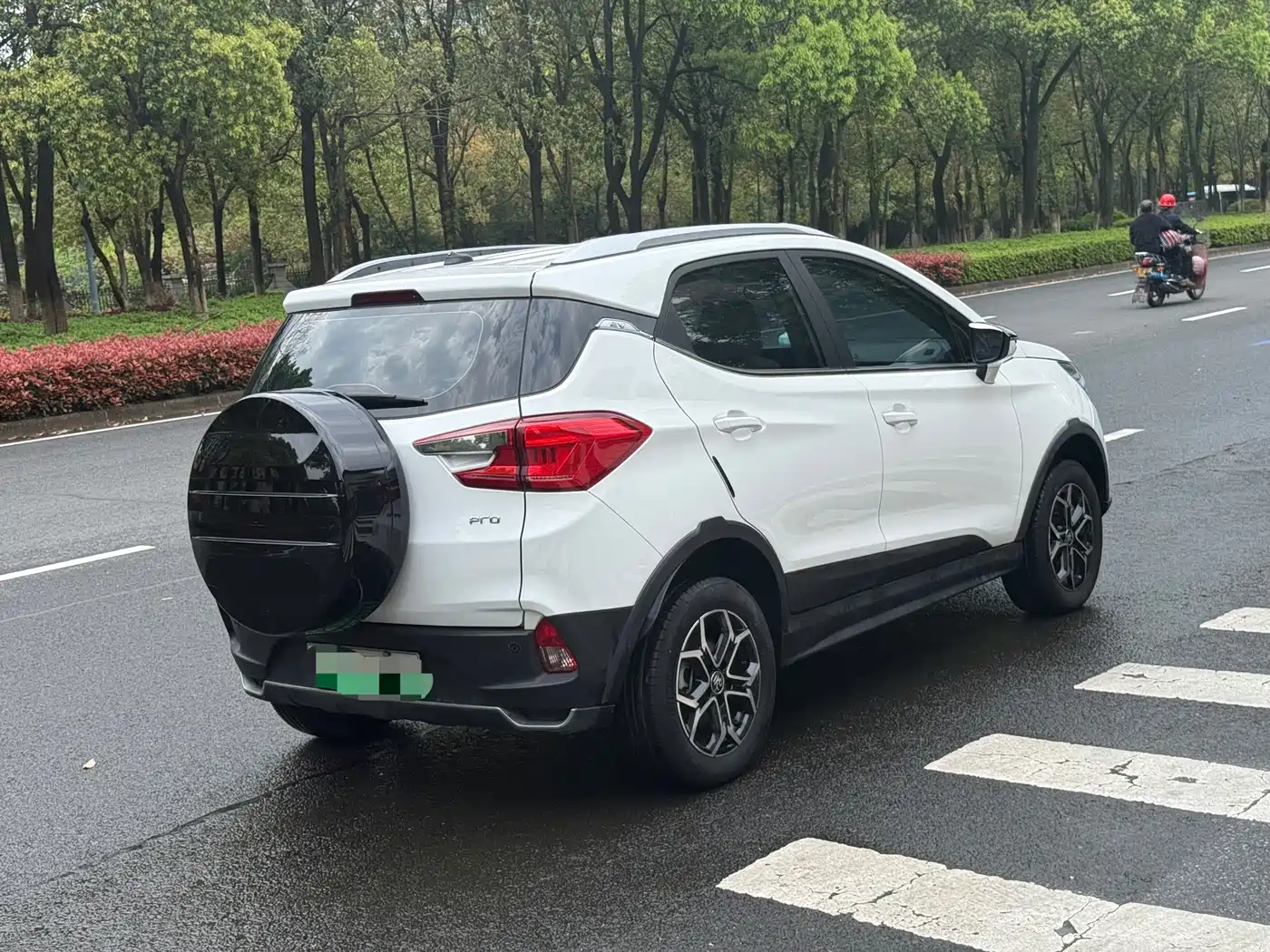 BYD Yuan Pro 2021 401KM Luxury Model фото 7