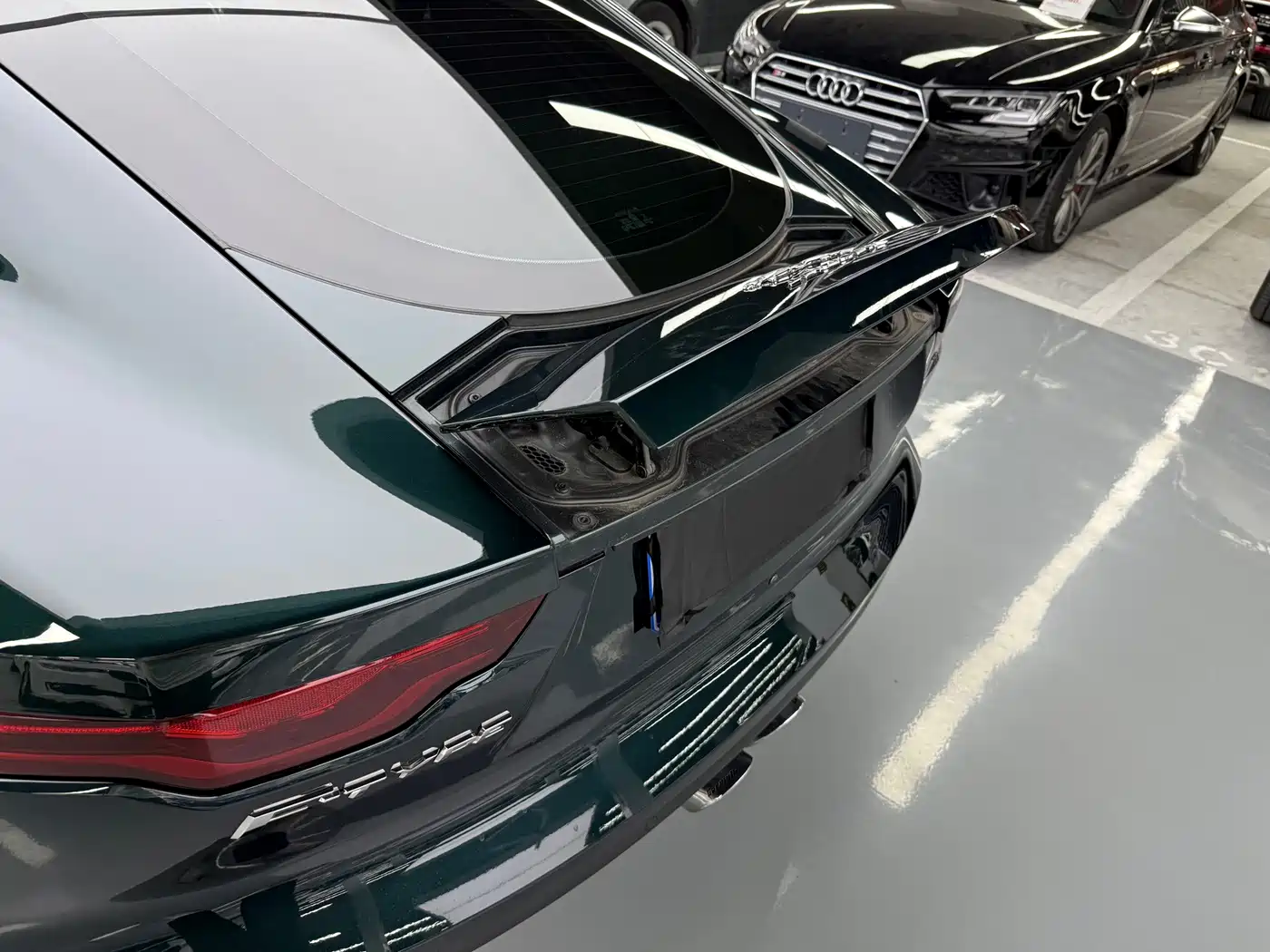 Jaguar F-TYPE 2021 2020 2.0T R-Dynamic SE