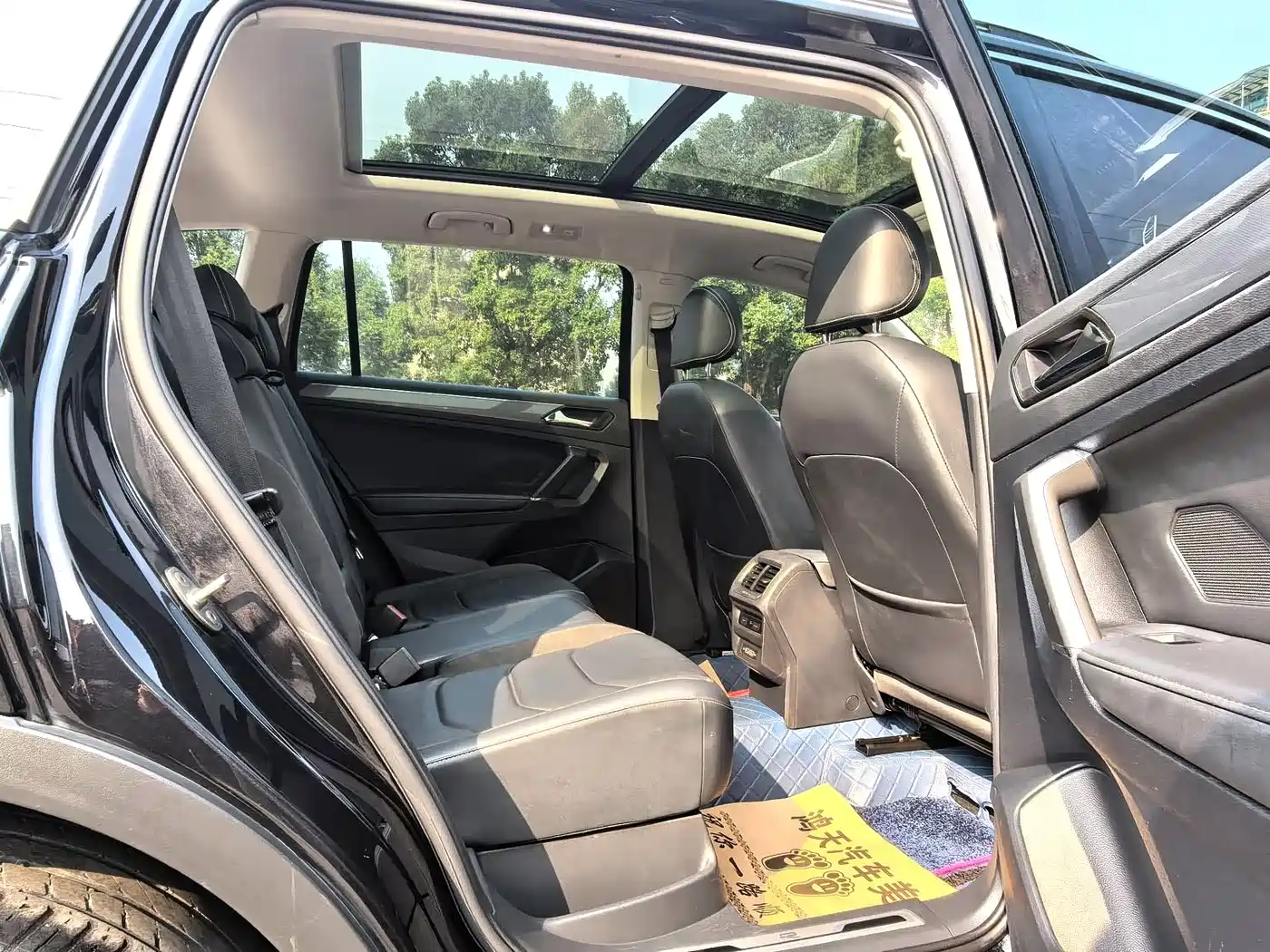 Volkswagen Tiguan L 2021 330TSI Automatic 2WD R-Line Premium фото 11