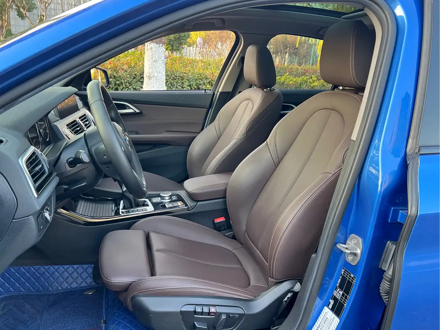 BMW 1 Series 2019 118i M Sport Package фото 8