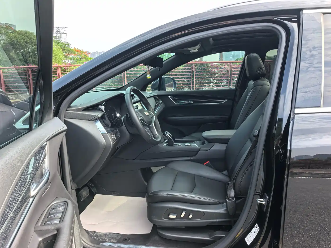 Cadillac XT5 2021 2.0T 2WD Luxury Edition фото 4