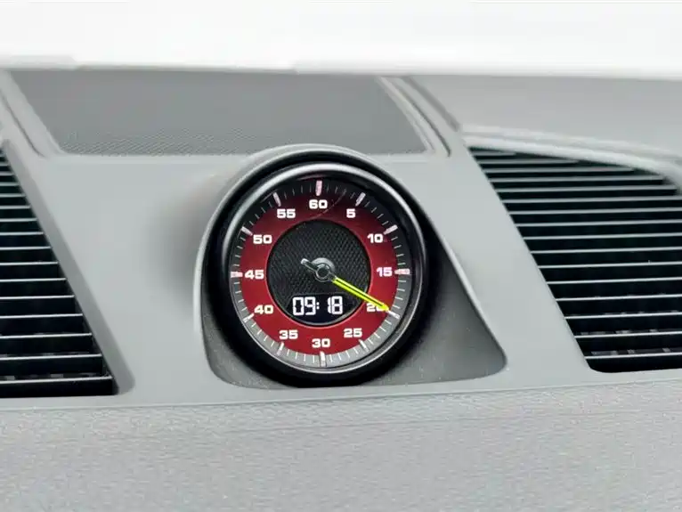 PORSCHE CAYENNE NEW ENERGY