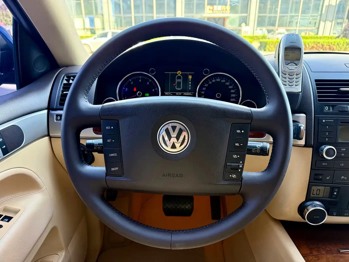 Volkswagen Touareg 2005 2004 Model 3.2L Standard Edition