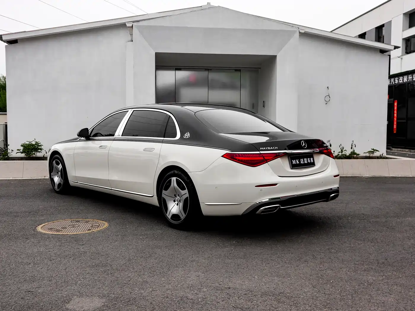 MERCEDES-BENZ MAYBACH S-CLASS