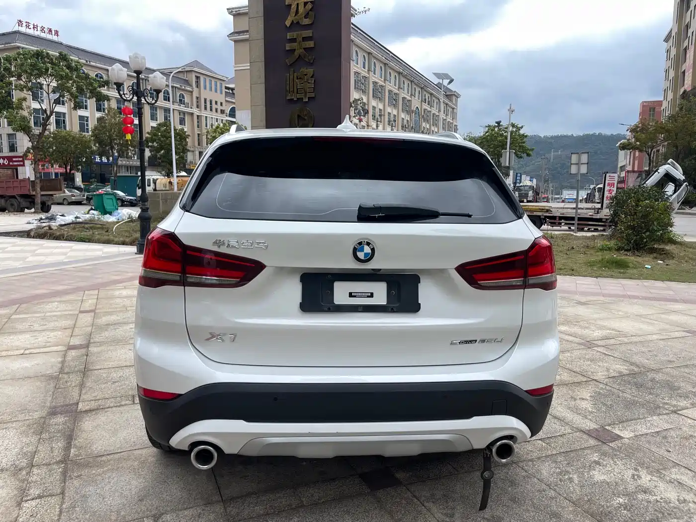 BMW X1