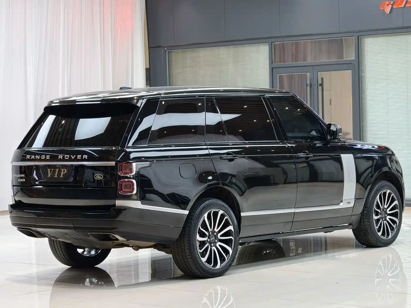 Land Rover Range Rover 2016 2016 3.0 SC V6 Vogue LWB