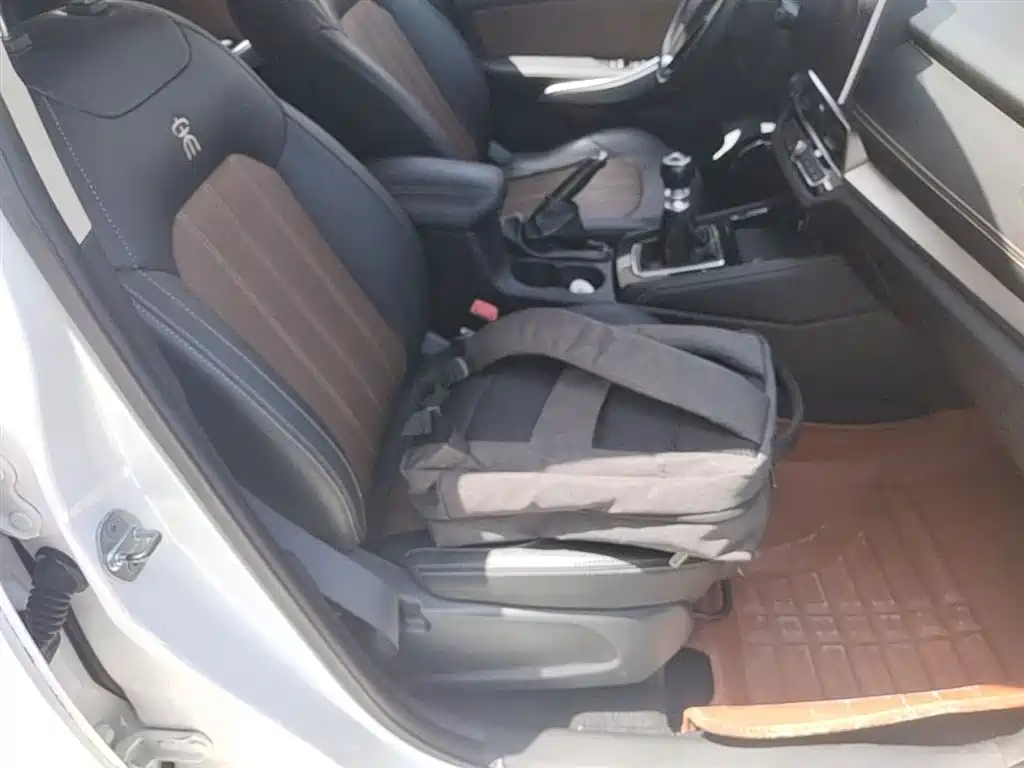 BYD Song 2019 1.5TI Manual Smart Connection Sport фото 20