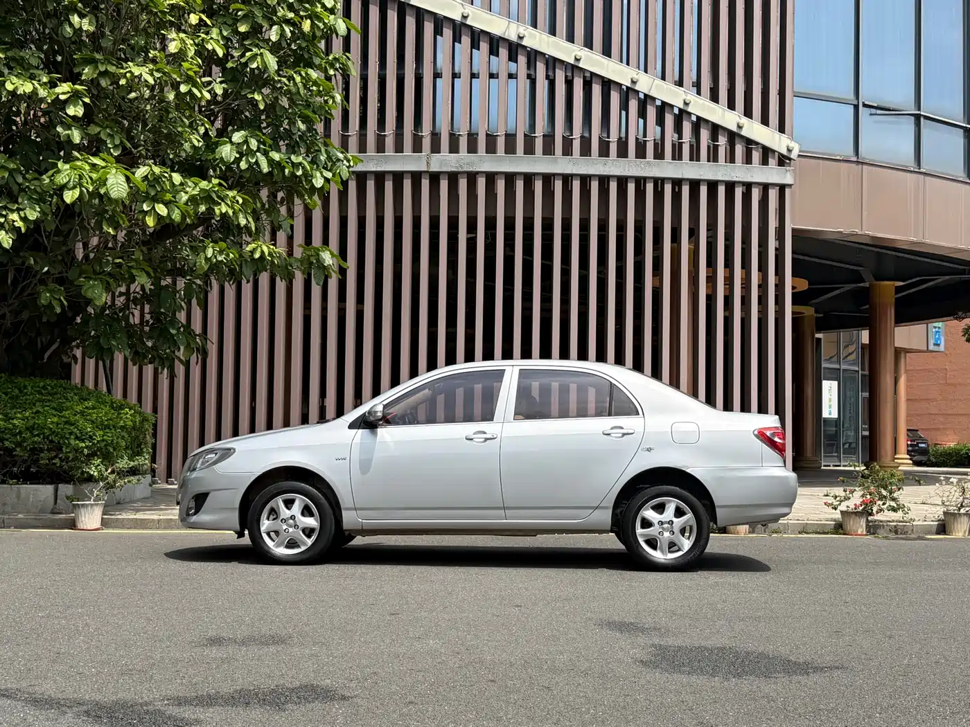 Toyota Corolla 2013 1.6L Automatic Excellence Edition фото 4