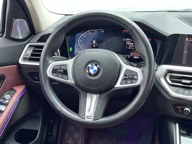 BMW 3 Series 2021 320Li M Sport Package фото 11