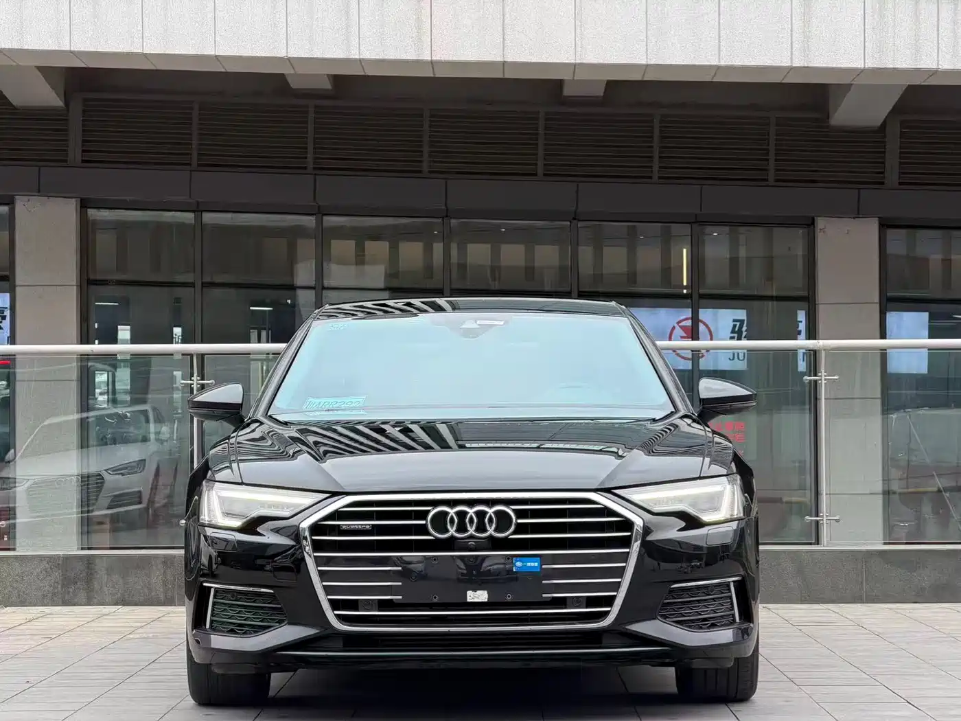 Audi A6L 2020 45 TFSI quattro Exclusive Elegance фото 2