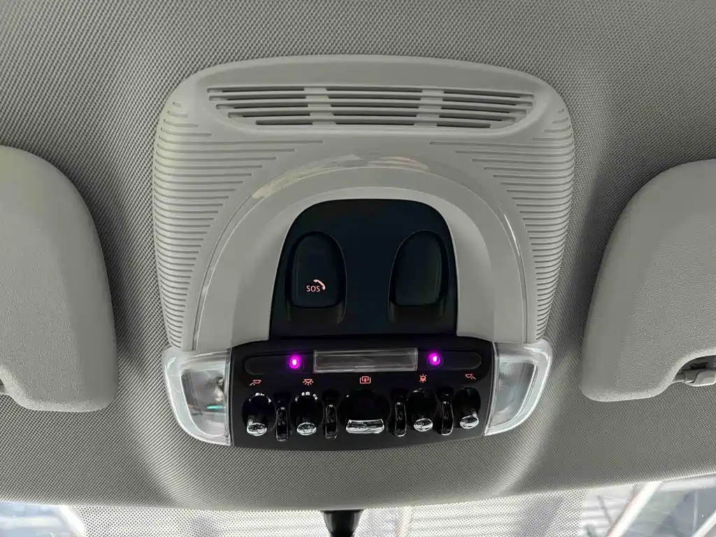MINI COUNTRYMAN 2023 2023 1.5T COOPER ALL4 Connoisseur