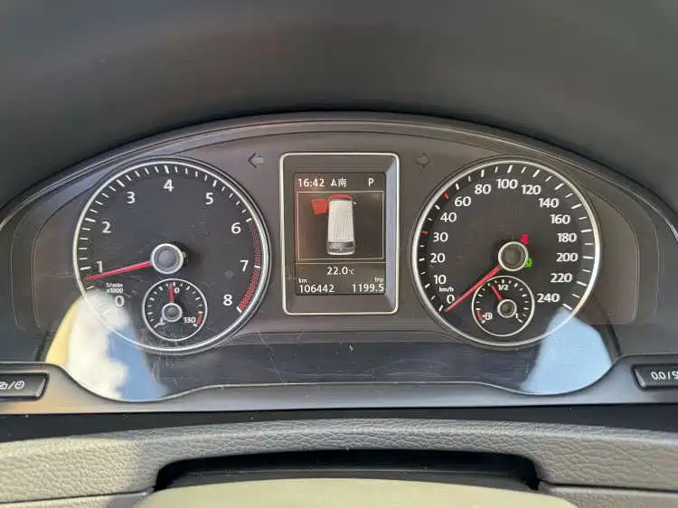 Volkswagen Multivan 2015 2014 2.0TSI AWD Executive