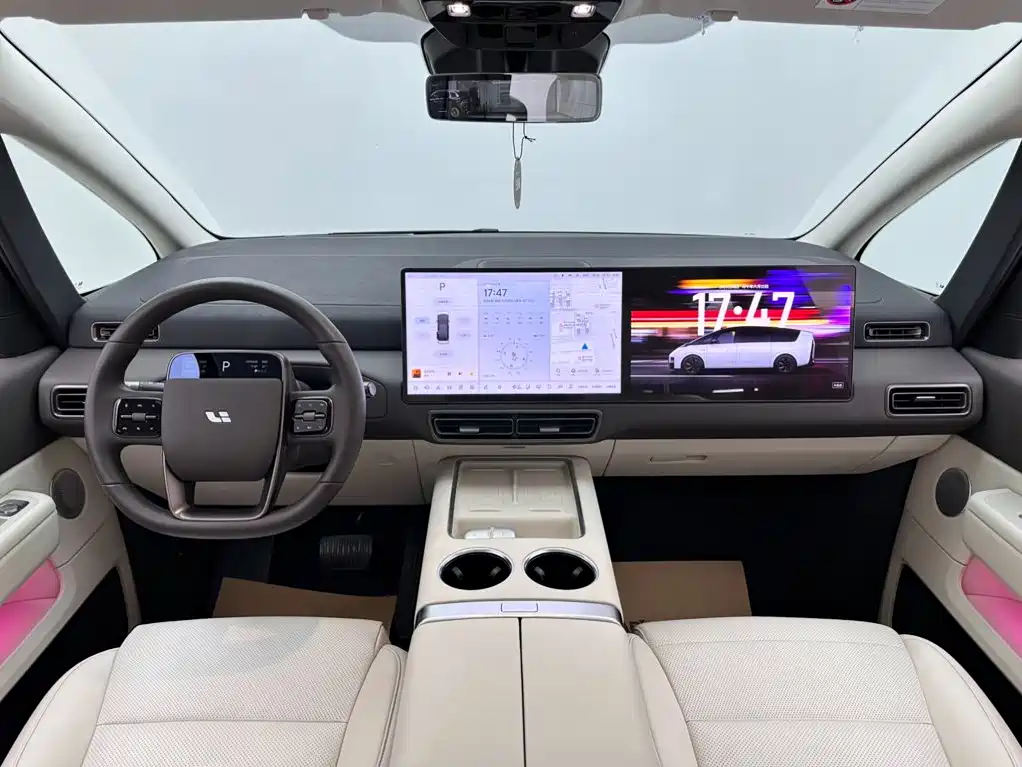 Li Auto MEGA 2025 2024 Ultra