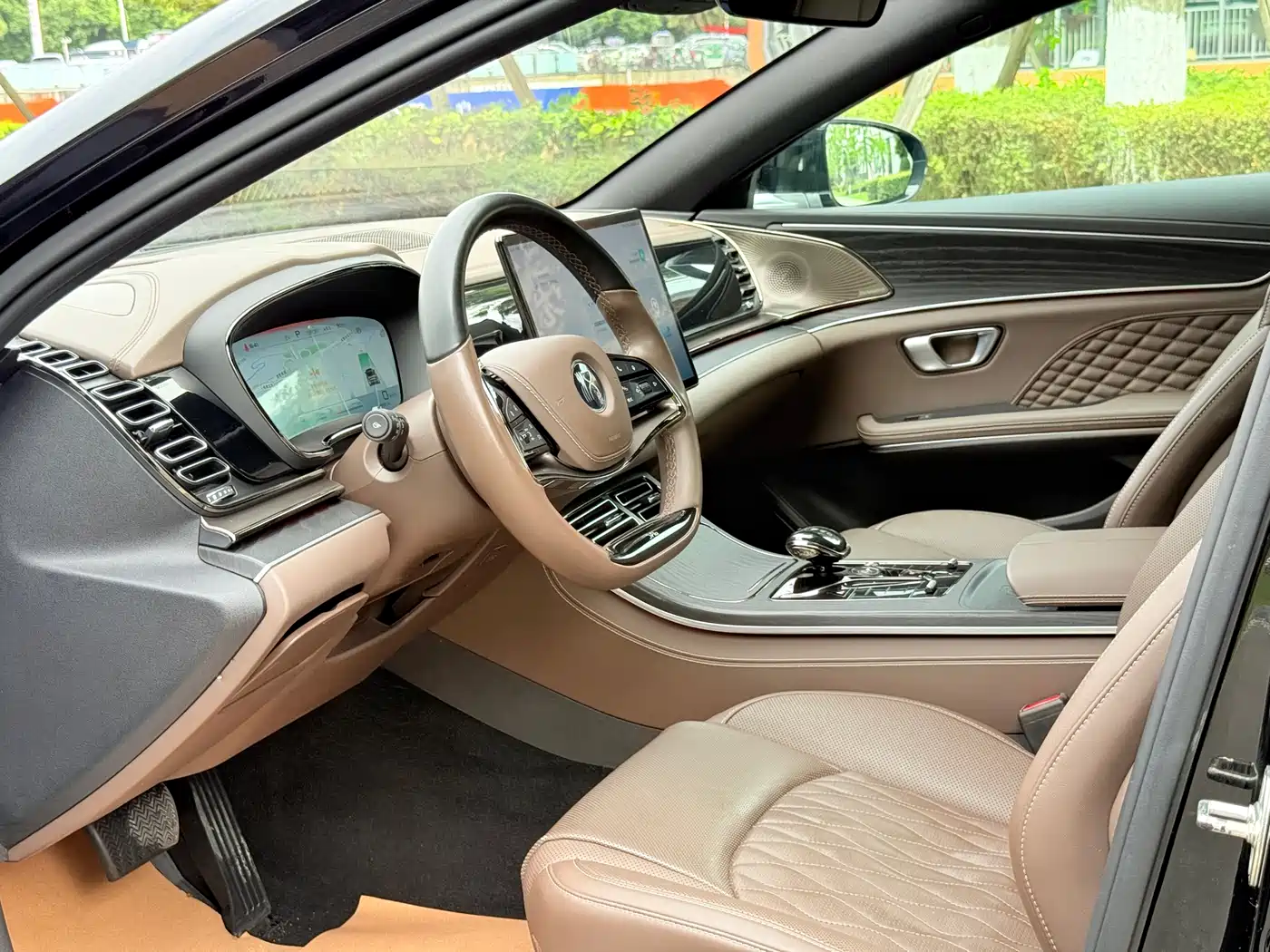 BYD Han 2022 DM-i 121KM Premium Edition фото 15
