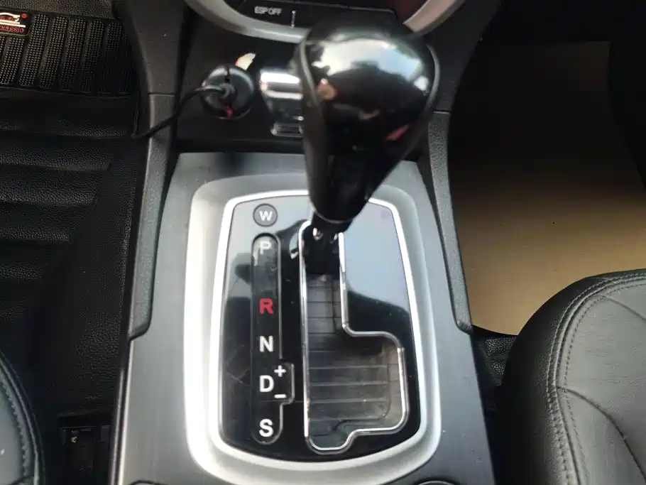 GAC Trumpchi Trumpchi GS5 2014 2012 2.0L Automatic 2WD Anniversary Edition