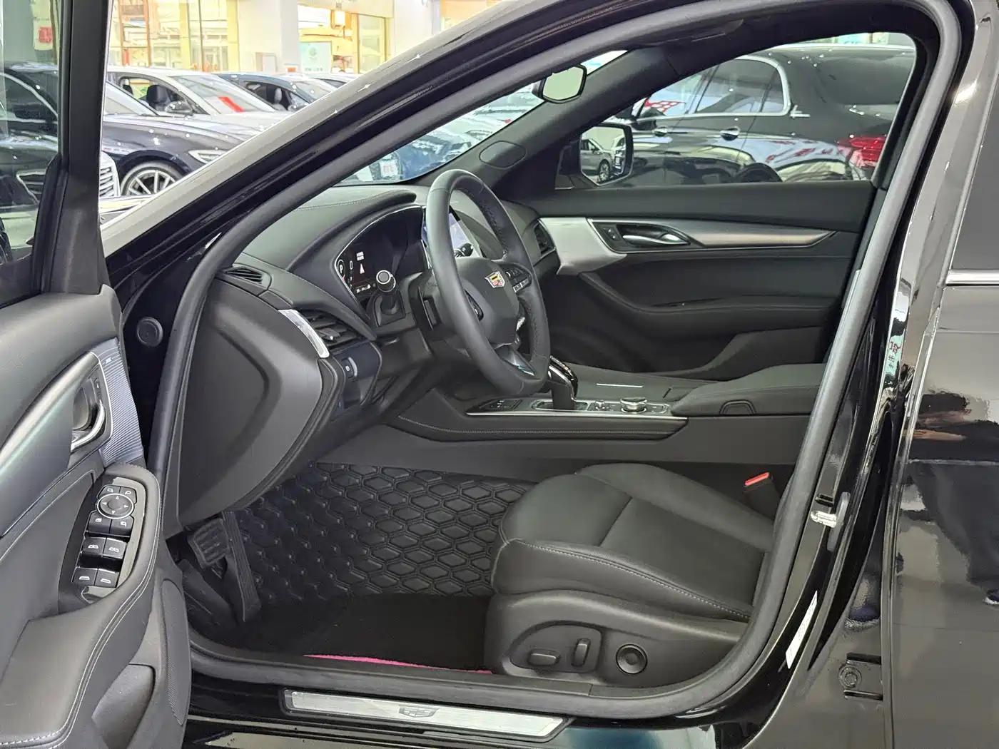 Cadillac CT5 2023 28T Luxury Style (Standard Edition) фото 4