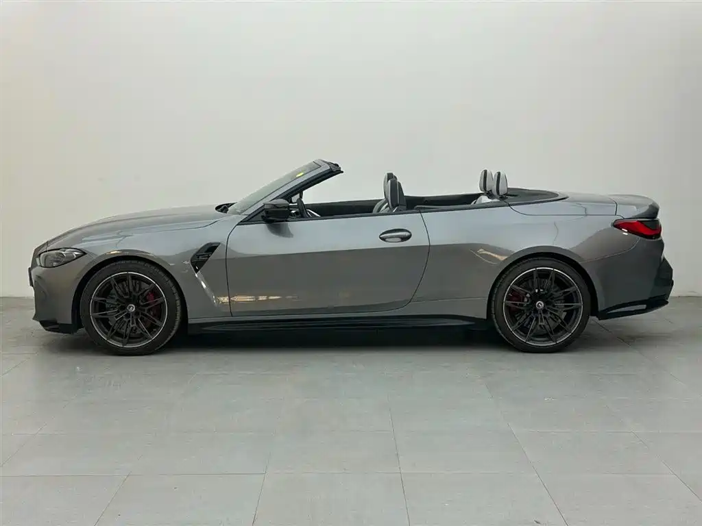 BMW M4 2022 M4 Convertible M xDrive Thunder Edition фото 5