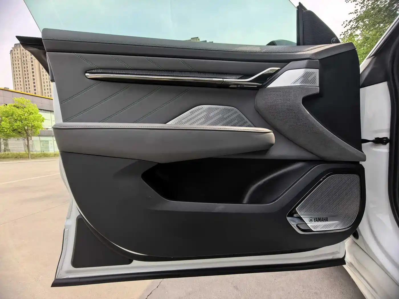 ZEEKR EXTREME KRYPTON 001