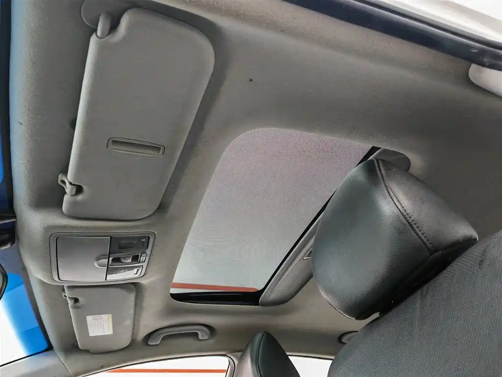 Hyundai Langdong 2015 1.6L Auto Exclusive фото 14