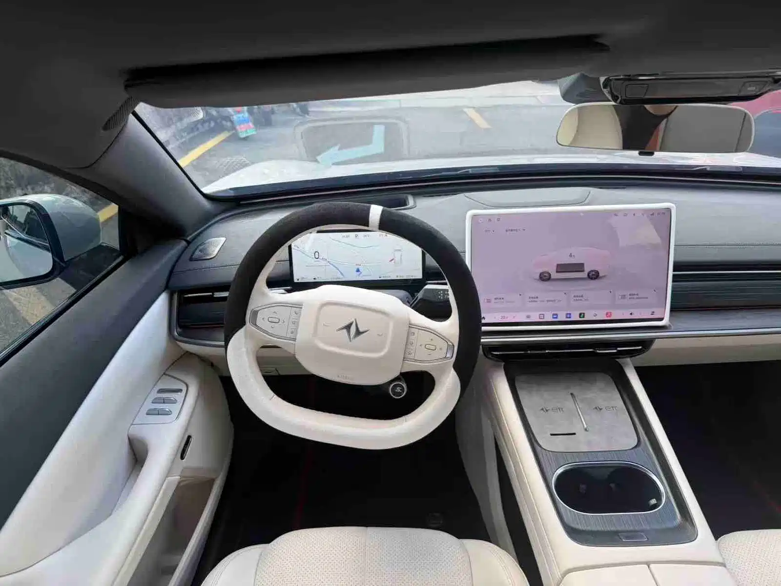 صورة 6 - Dongfeng Yipai eπ007