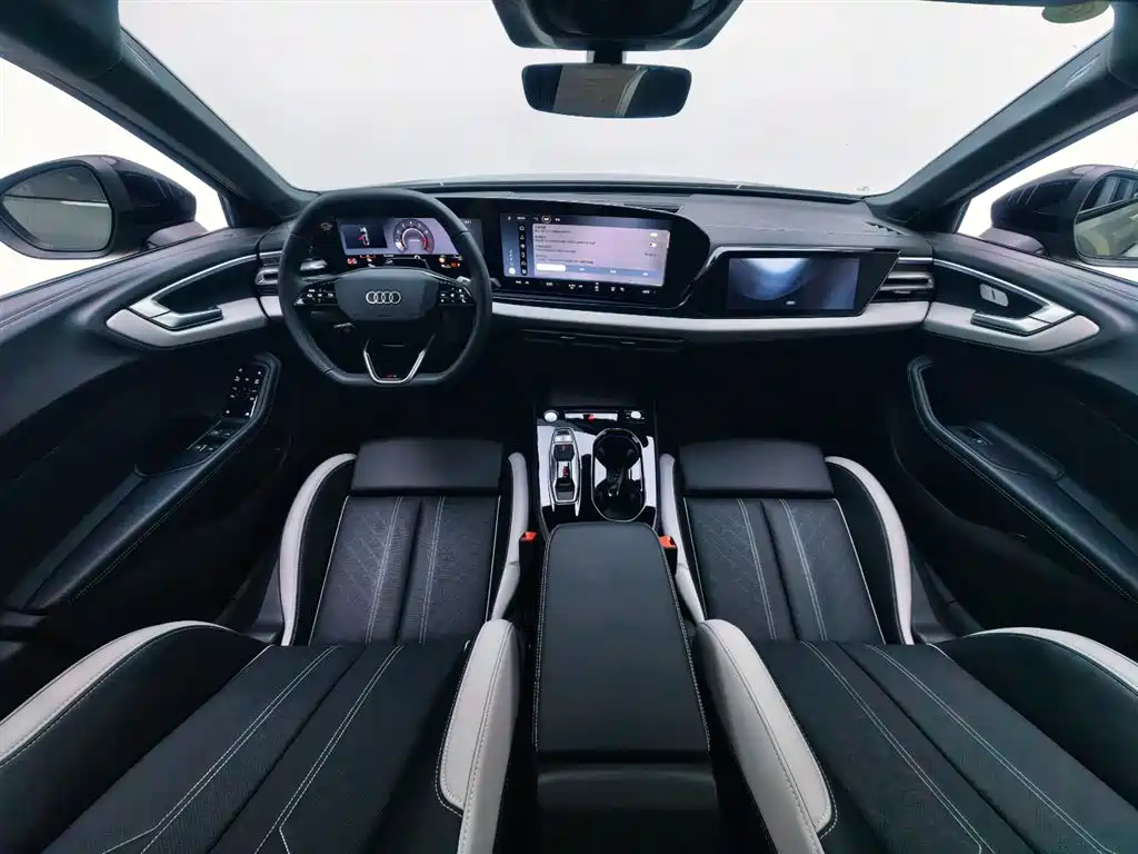 Audi A5L 2026 2.0T Sport Edition фото 11